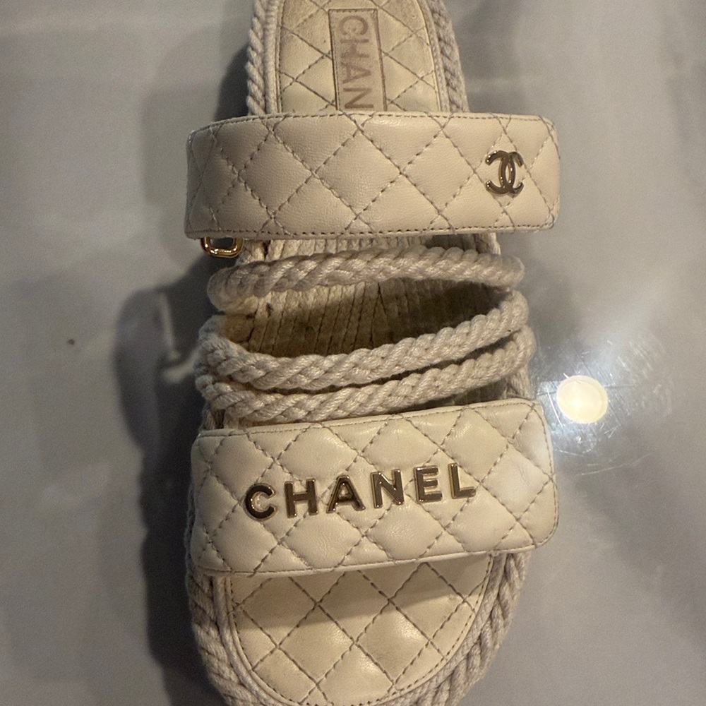 CHANEL Cream Quilted Rope Strap Slide Sandals - Picture 6 of 11